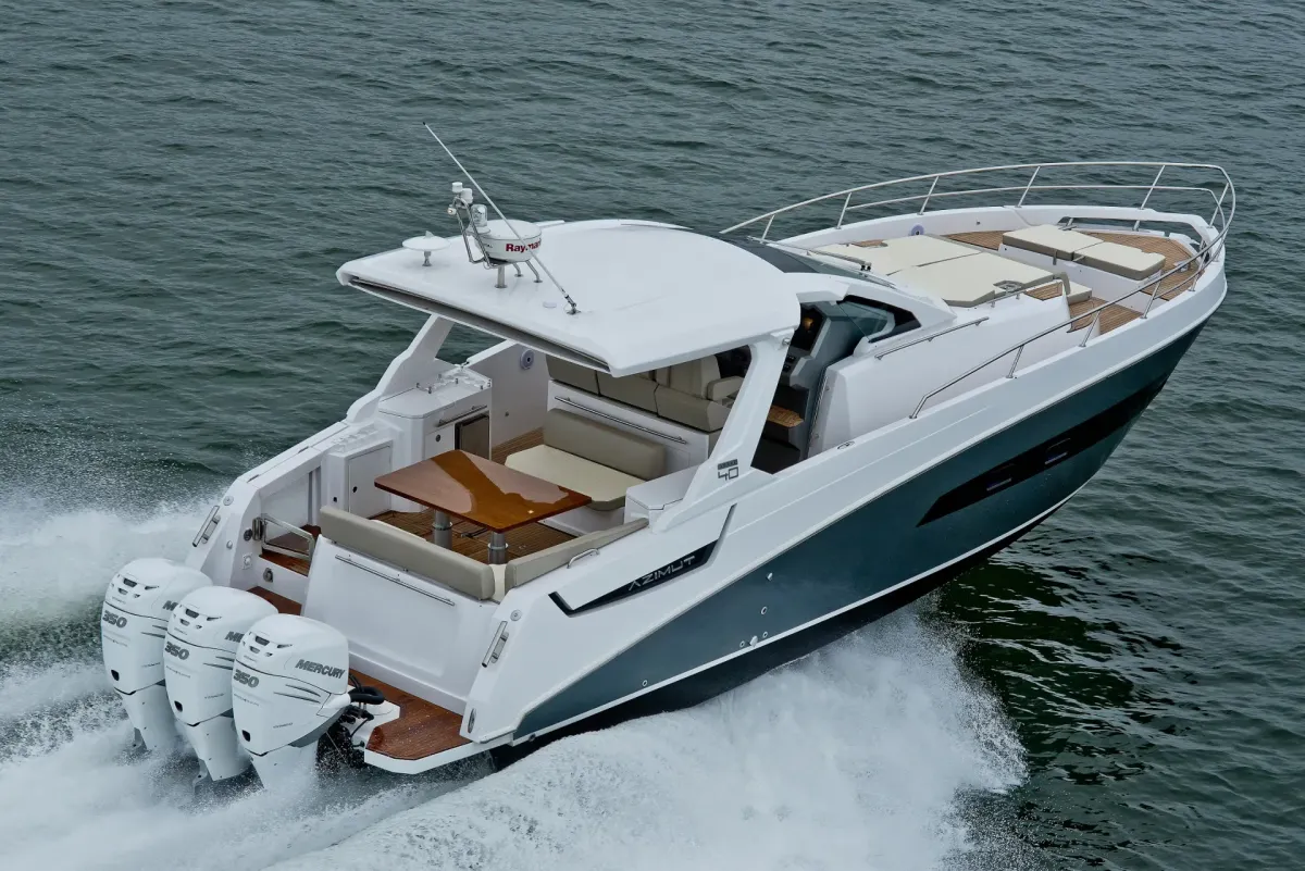 Azimut 40 VERVE 2017 à venda — Internáutica Yachts