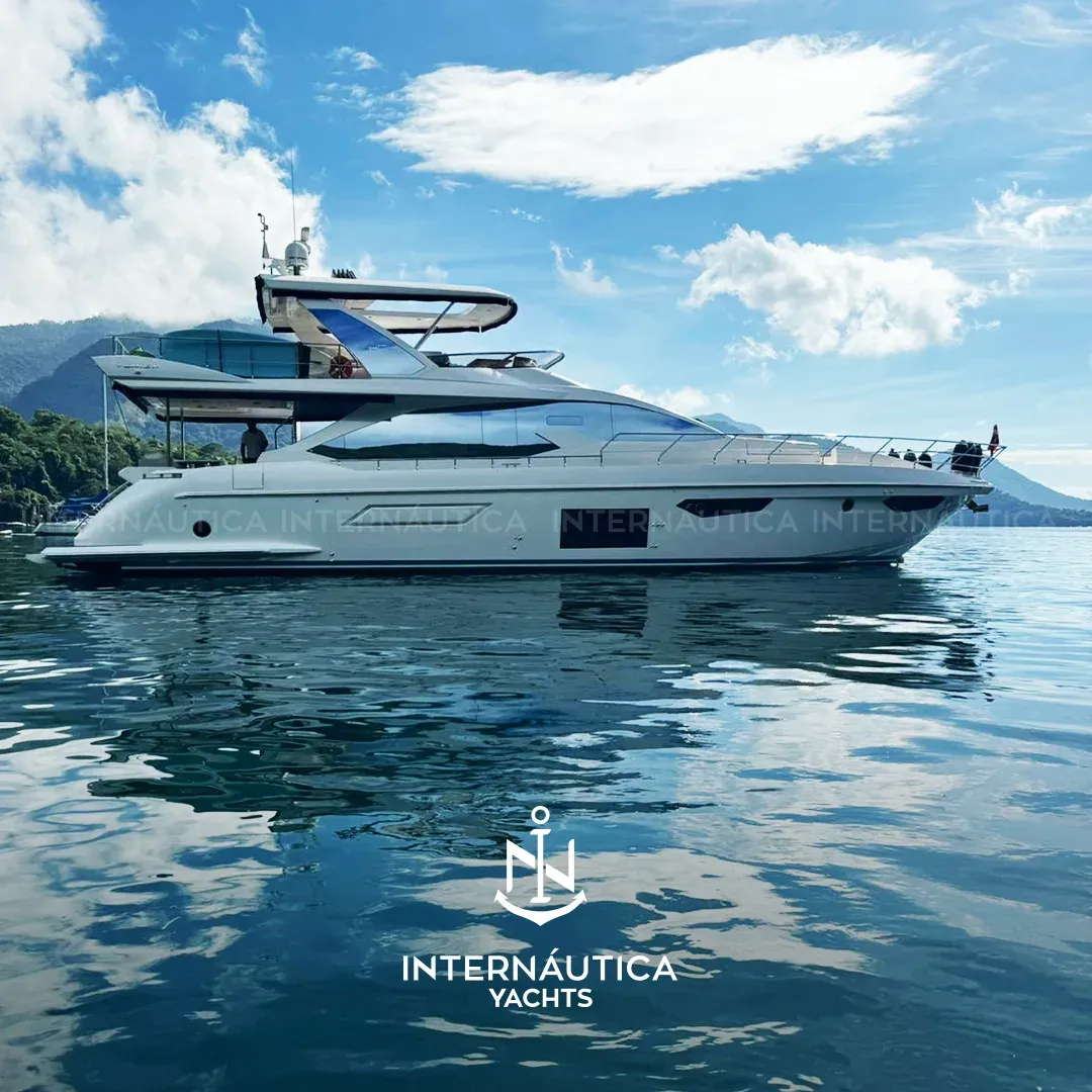 Azimut 74 2021 — vendida — Internáutica Yachts