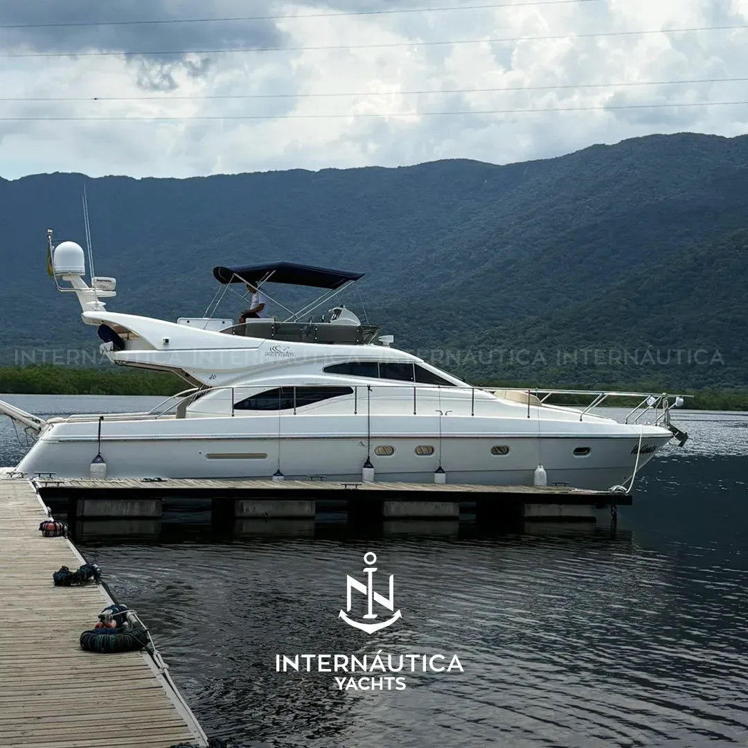 Ferretti 46 2005 à venda — Internáutica Yachts