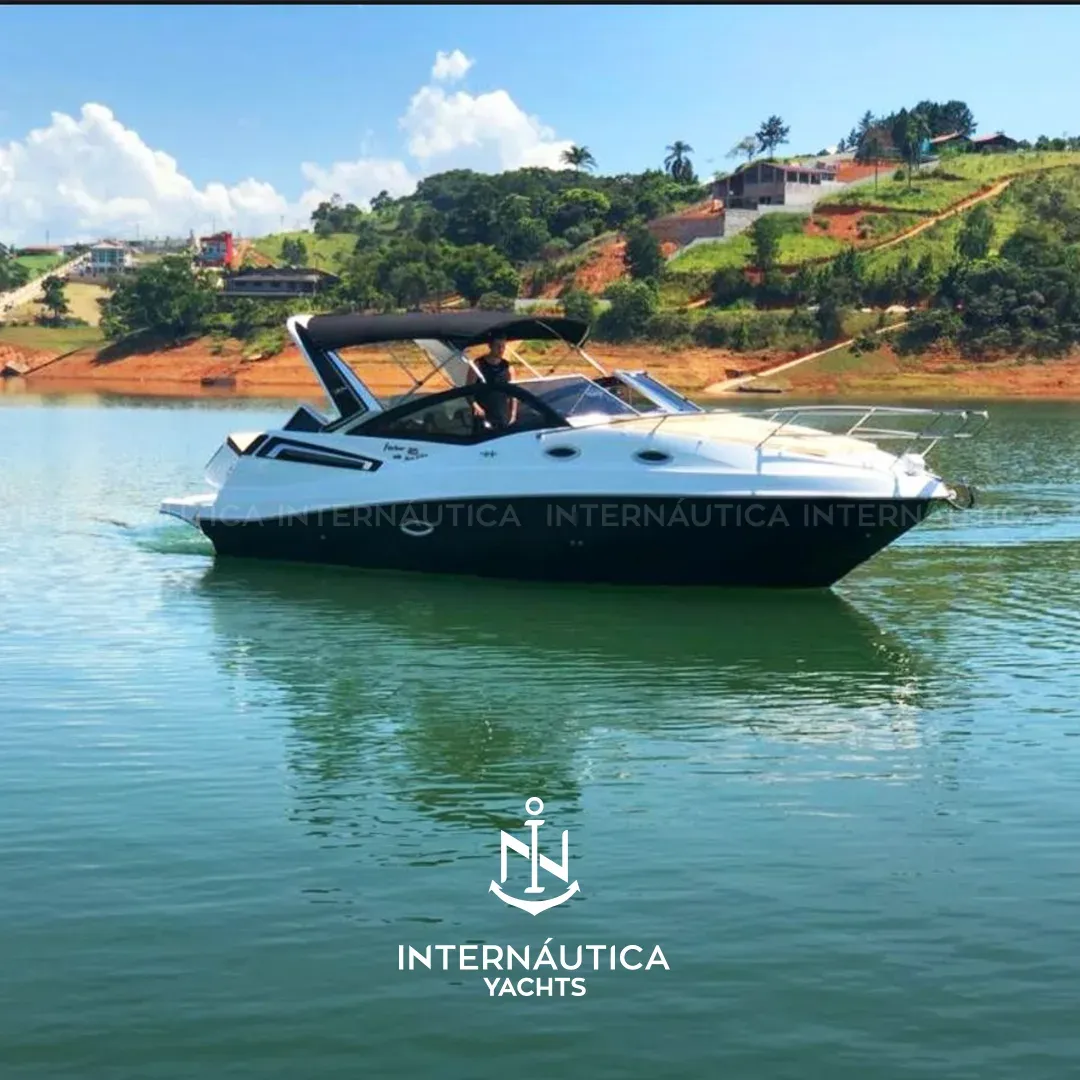 Fibrafort FOCKER 305 BLACK EDITION 2019 à venda — Internáutica Yachts