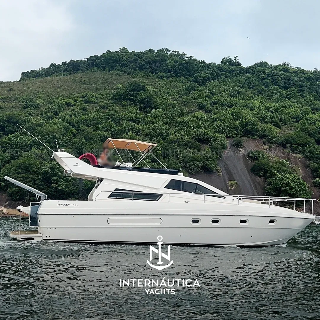 Intermarine 440 FULL 1996 à venda — Internáutica Yachts
