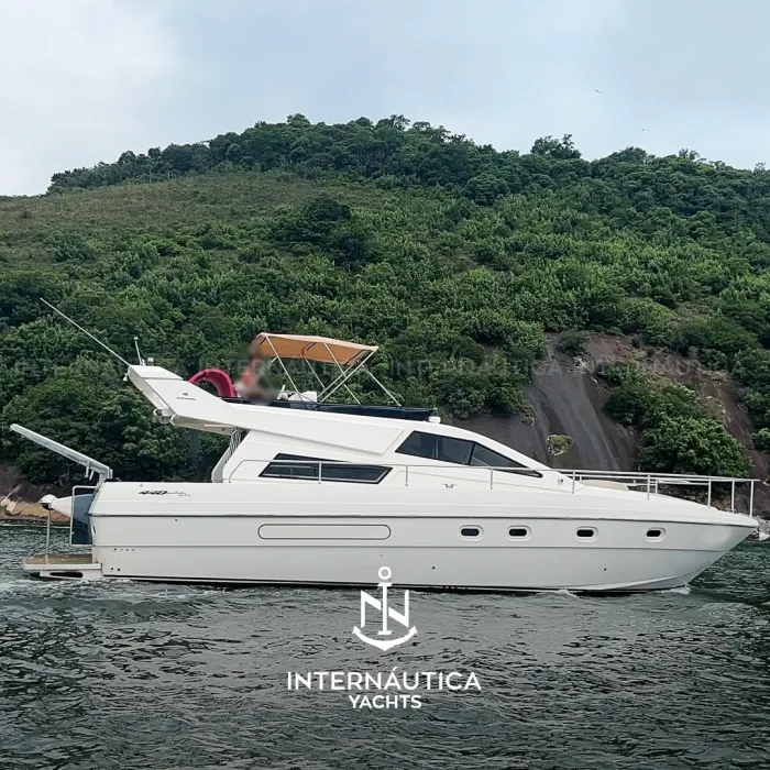 Intermarine 440 FULL 1996 à venda — Internáutica Yachts