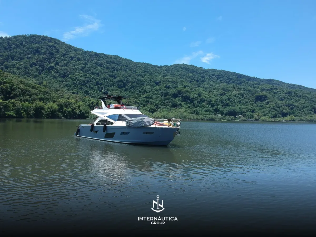 Intermarine 58 BMW 2013 à venda — Internáutica Yachts