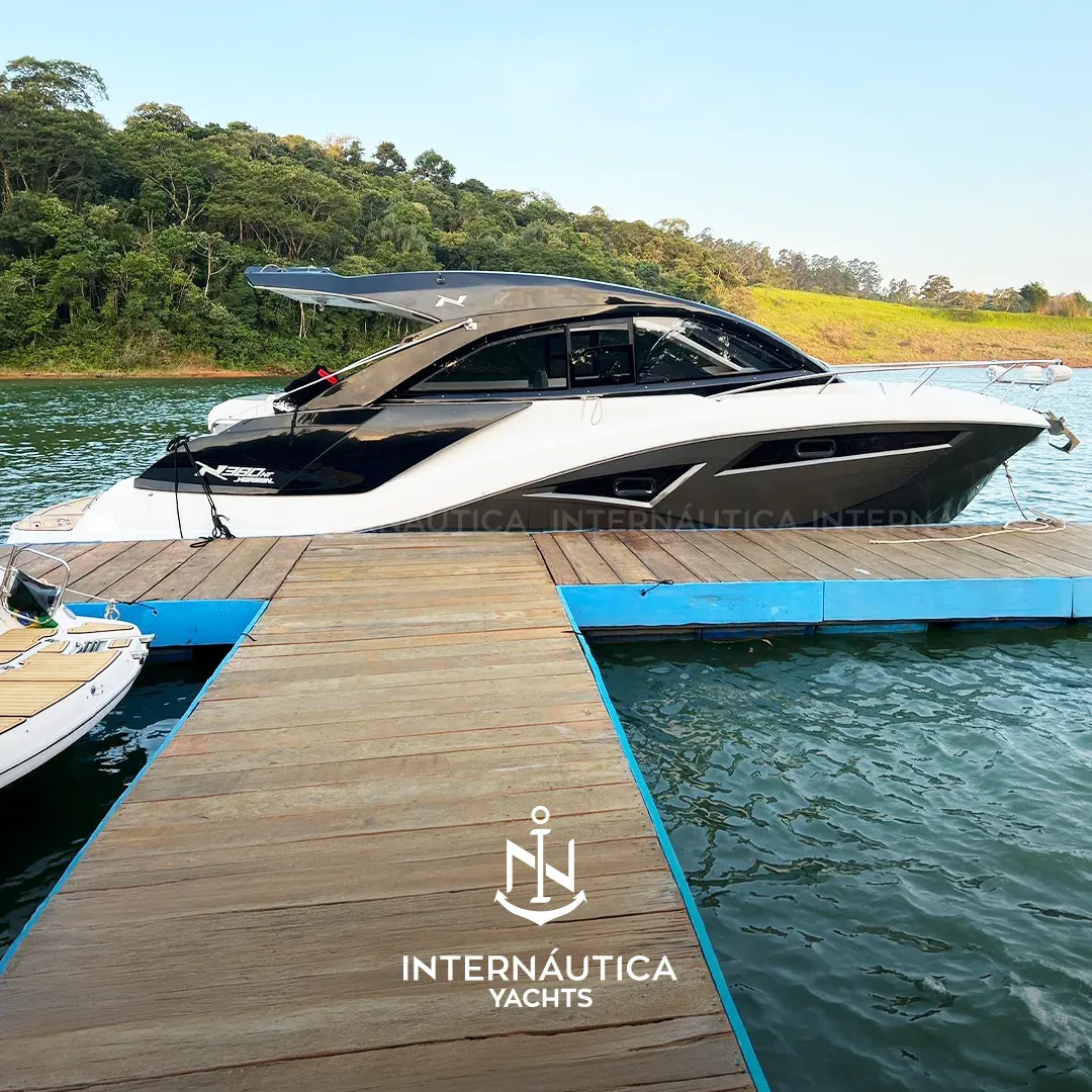 Nx 380 2019 à venda — Internáutica Yachts