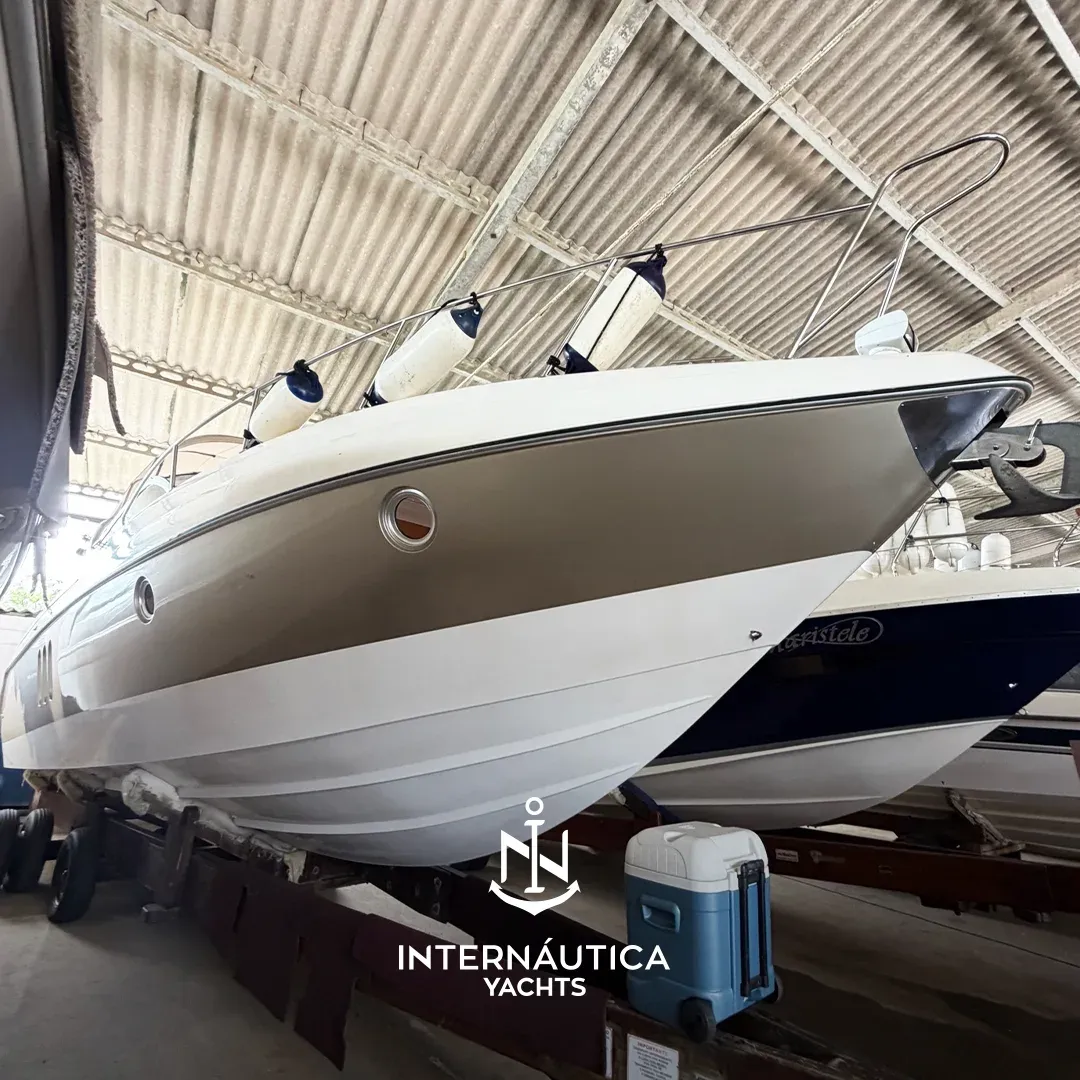 Phantom PHANTOM 360 2012 à venda — Internáutica Yachts