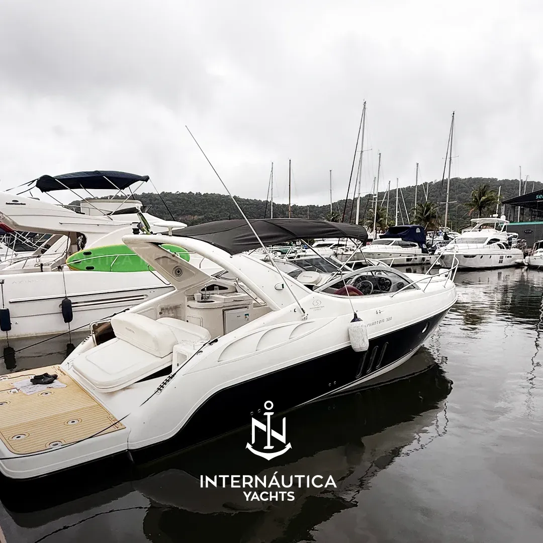Schaefer PHANTOM 300 2009 à venda — Internáutica Yachts