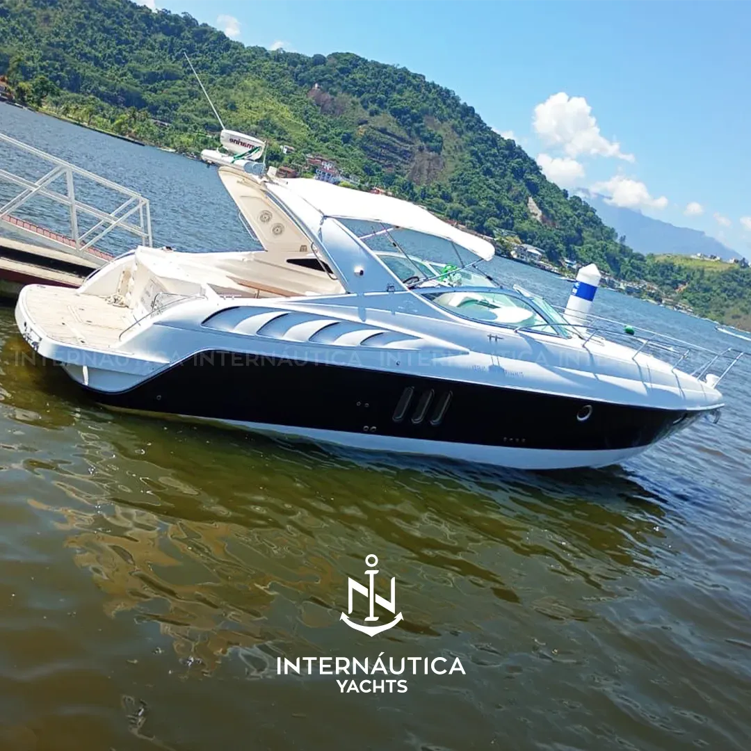 Schaefer PHANTOM 36 2010 à venda — Internáutica Yachts