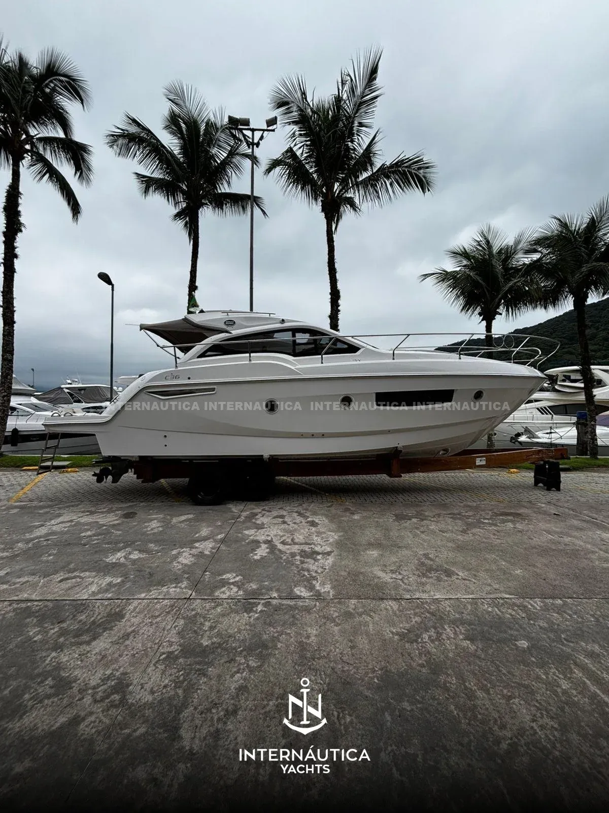 Sessa C36 2017 à venda — Internáutica Yachts