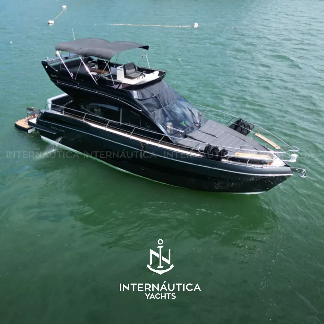 Solara 500 FLY 2024 à venda — Internáutica Yachts