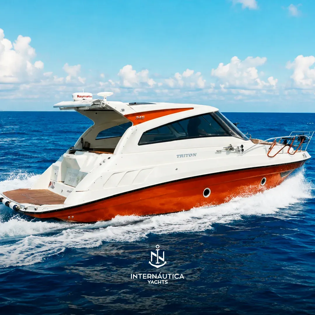 Triton  345 2014 à venda — Internáutica Yachts