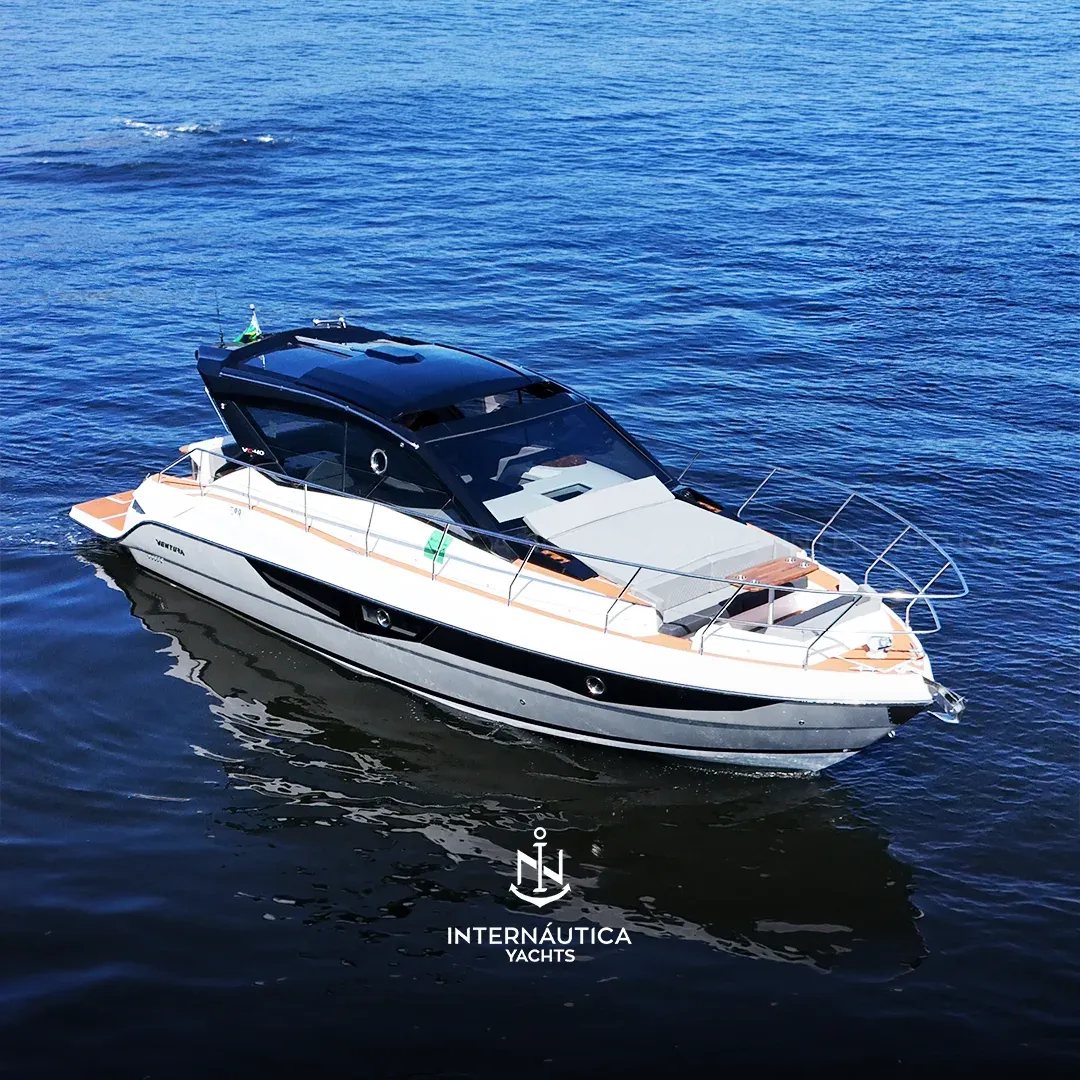 Ventura V400 CROSSOVER 2024 à venda — Internáutica Yachts