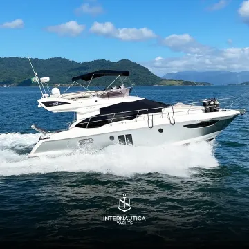 Azimut 38 2010 à venda — Internáutica Yachts